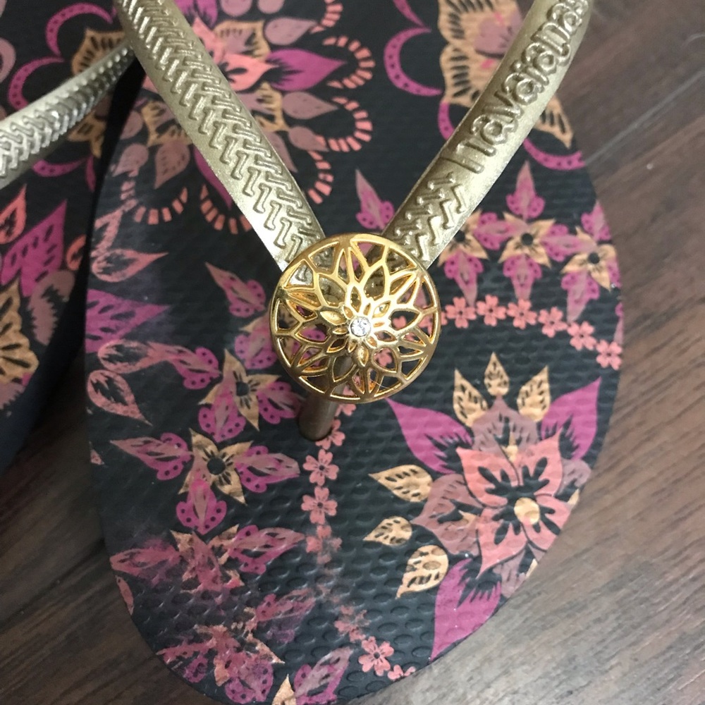 Womens Havaianas flip flop size 11